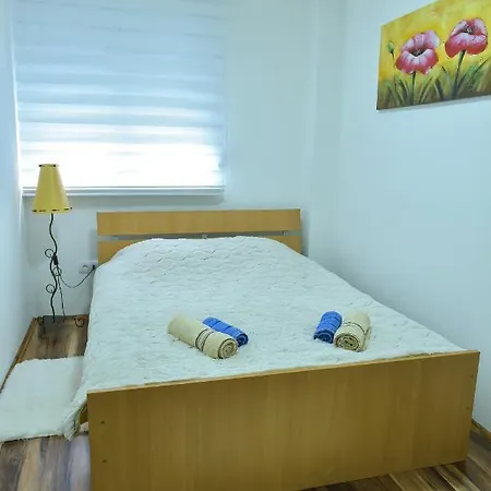 Apartment Bazar