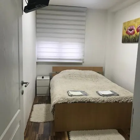 Apartment Bazar *